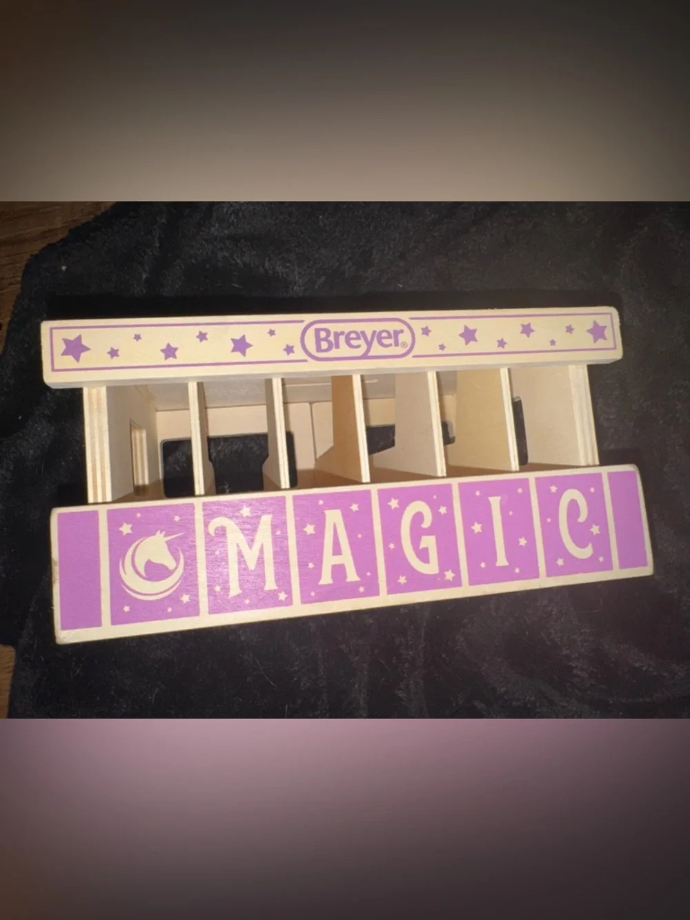 Breyer horse stable like new stable only